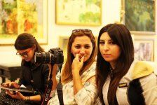 Испанский фотограф провел мастер-класс в Баку (ФОТО)