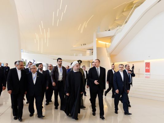 Президент Ильхам Алиев: Иран и Азербайджан являются странами, проводящими независимую политику на международной арене (ФОТО)