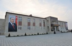 Президент Ильхам Алиев принял участие в открытии нового поселка, построенного в Гяндже для вынужденных переселенцев (ФОТО)