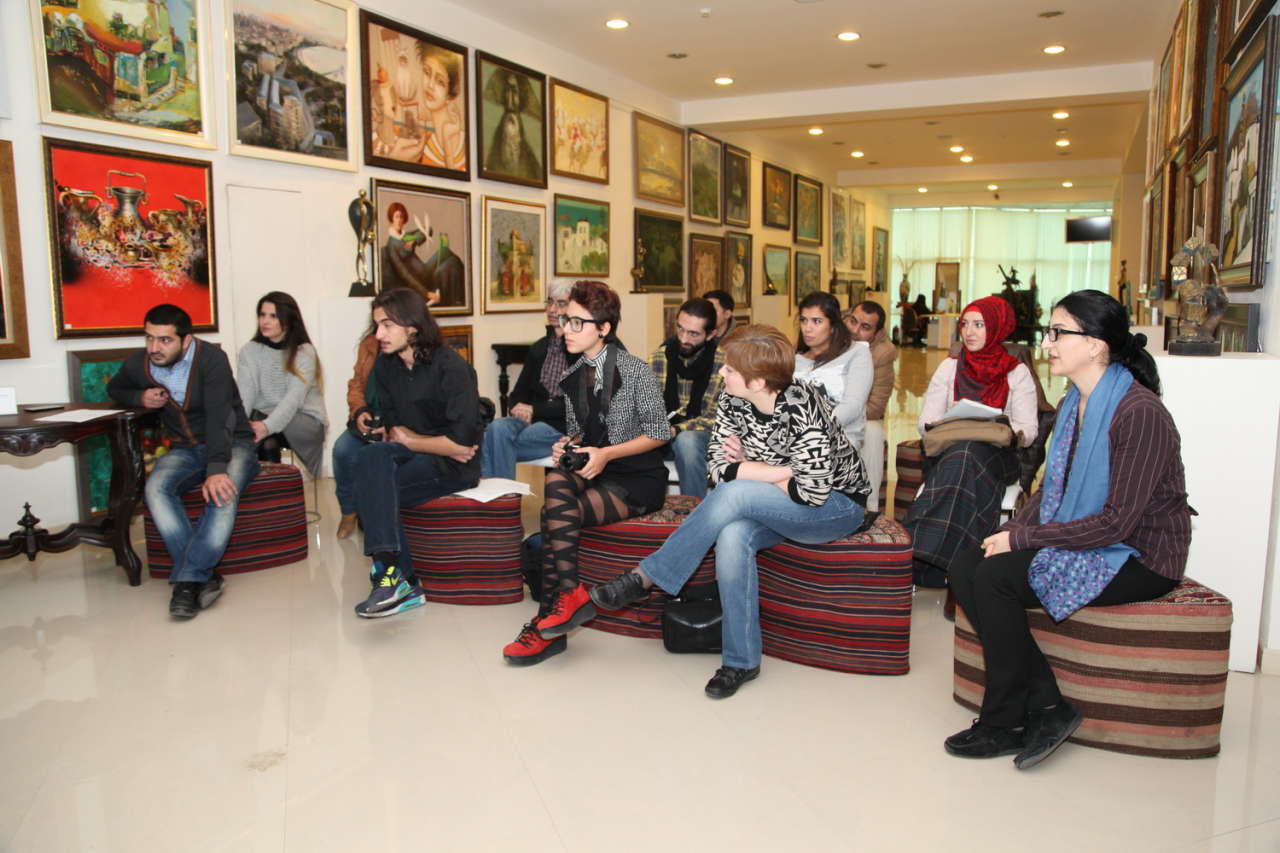 В Баку прошел мастер-класс Джеральда Кирнана, посвященный фотографиям интерьера (ФОТО)