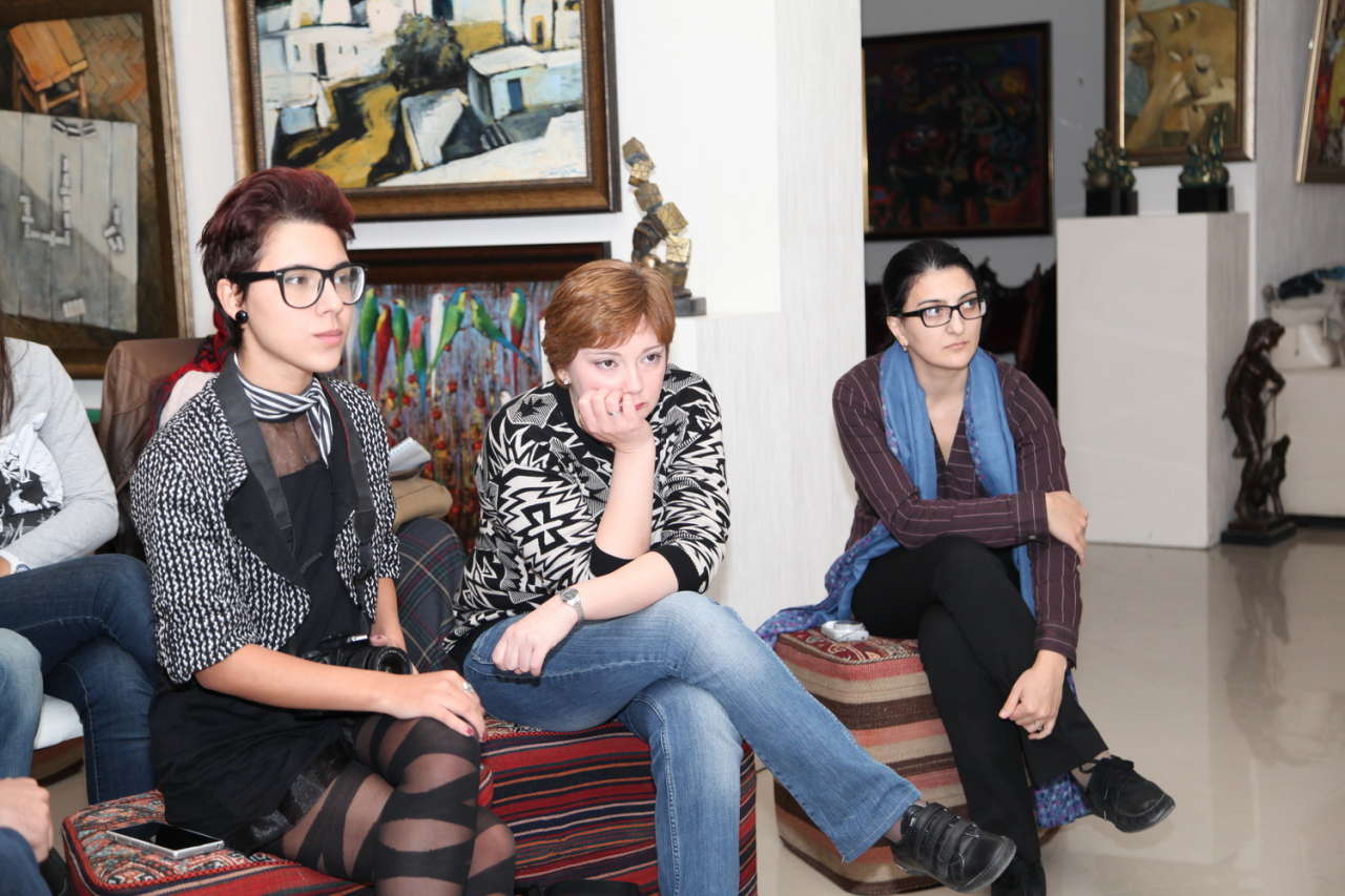 В Баку прошел мастер-класс Джеральда Кирнана, посвященный фотографиям интерьера (ФОТО)