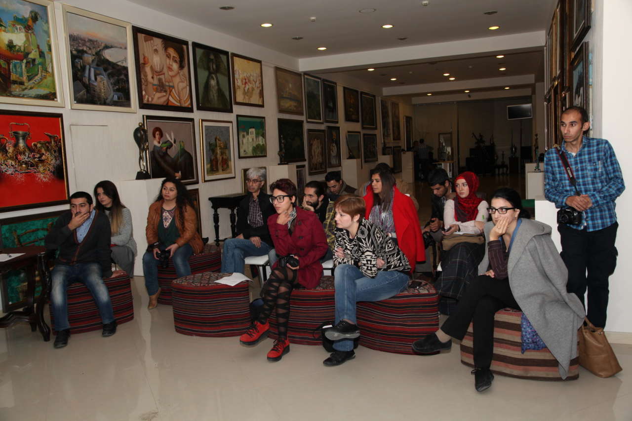 В Баку прошел мастер-класс Джеральда Кирнана, посвященный фотографиям интерьера (ФОТО)