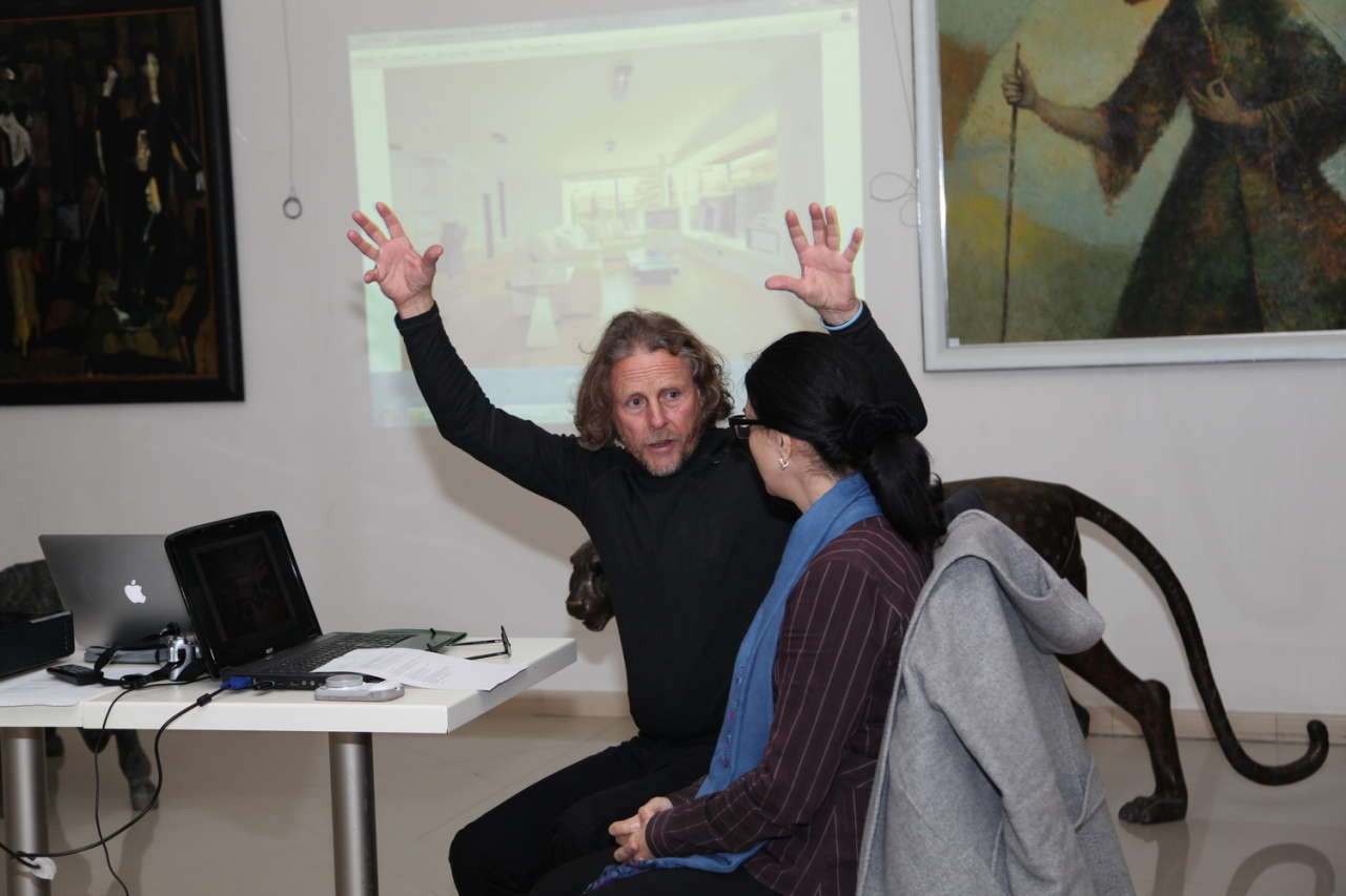 В Баку прошел мастер-класс Джеральда Кирнана, посвященный фотографиям интерьера (ФОТО)