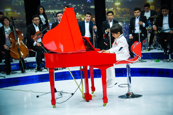 "Бакинское время" известного композитора Эмина Сабитоглу (ФОТО)