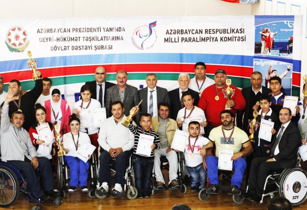 Определились победители чемпионата Азербайджана по пауэрлифтингу среди паралимпийцев (ФОТО)