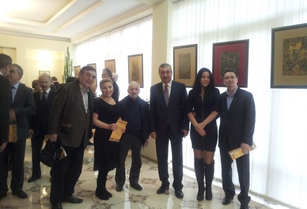 В Кишиневе прошла выставка азербайджанского художника Мир-Теймура Мамедова (ФОТО)