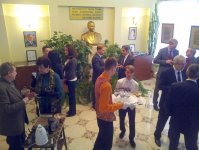 В Кишиневе прошла выставка азербайджанского художника Мир-Теймура Мамедова (ФОТО)