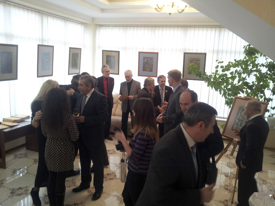 В Кишиневе прошла выставка азербайджанского художника Мир-Теймура Мамедова (ФОТО)