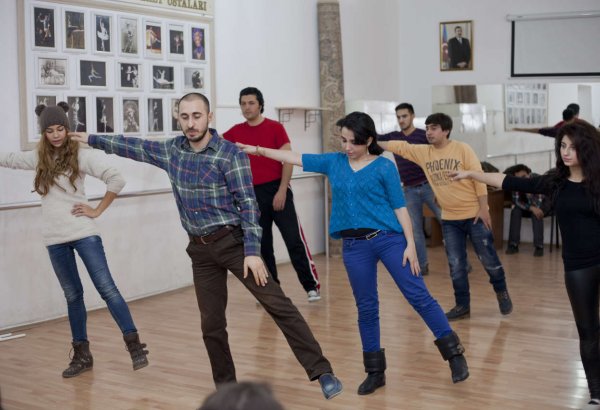 Джейхун Дадашов провел мастер-класс для студентов актерского факультета (ФОТО)