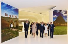 Президент Азербайджана и его супруга приняли участие в приеме в честь участников 43-й Генеральной Ассамблеи Европейского Олимпийского комитета (ФОТО)