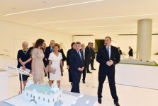 Президент Азербайджана и его супруга приняли участие в приеме в честь участников 43-й Генеральной Ассамблеи Европейского Олимпийского комитета (ФОТО)