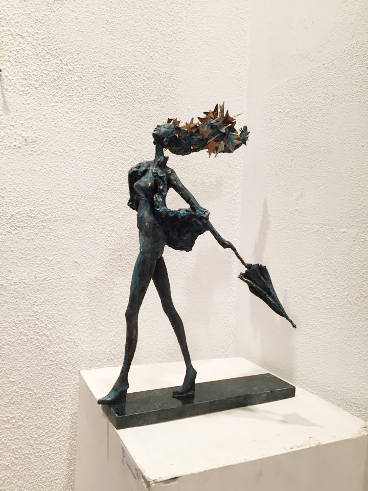 В Баку открылась выставка "Запах женщины" –  красота, нежность и женственность (ФОТО)