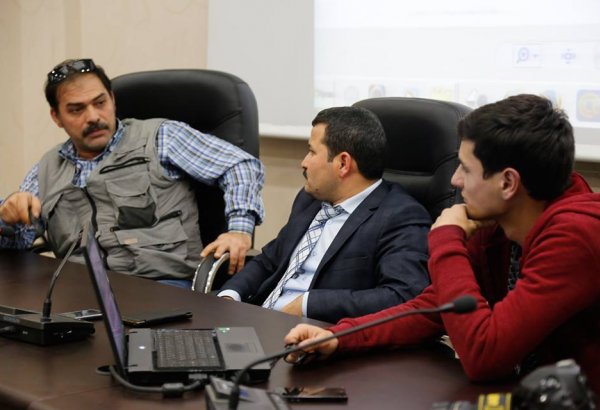 В Баку подвели итоги проекта "Художественная фотография и фотореставрация" (ФОТО)