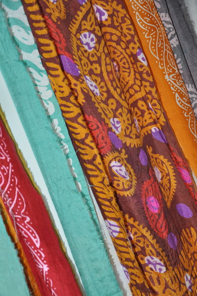 Кялагаи – история, изготовление, орнамент: "Струящийся шелк – символ нежности" (ФОТО)