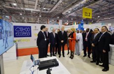 Президент Азербайджана принял участие в открытии выставки "Bakutel-2014"  (ФОТО)