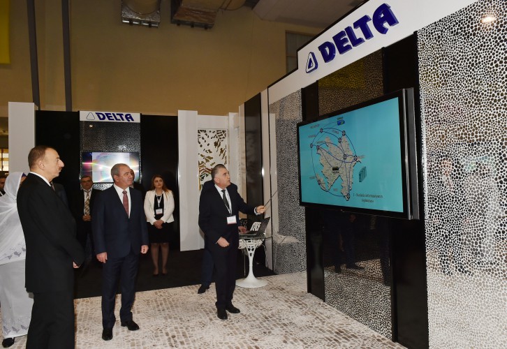 Президент Азербайджана принял участие в открытии выставки "Bakutel-2014"  (ФОТО)