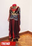 Азербайджанские национальные костюмы глазами художников  - награждение участников выставки (ФОТО)