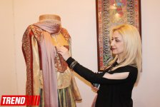 Азербайджанские национальные костюмы глазами художников  - награждение участников выставки (ФОТО)