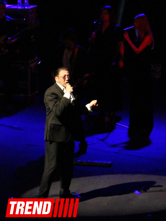 В Баку прошло феерическое шоу Григория Лепса – экспрессия неординарного певца  (ФОТО)