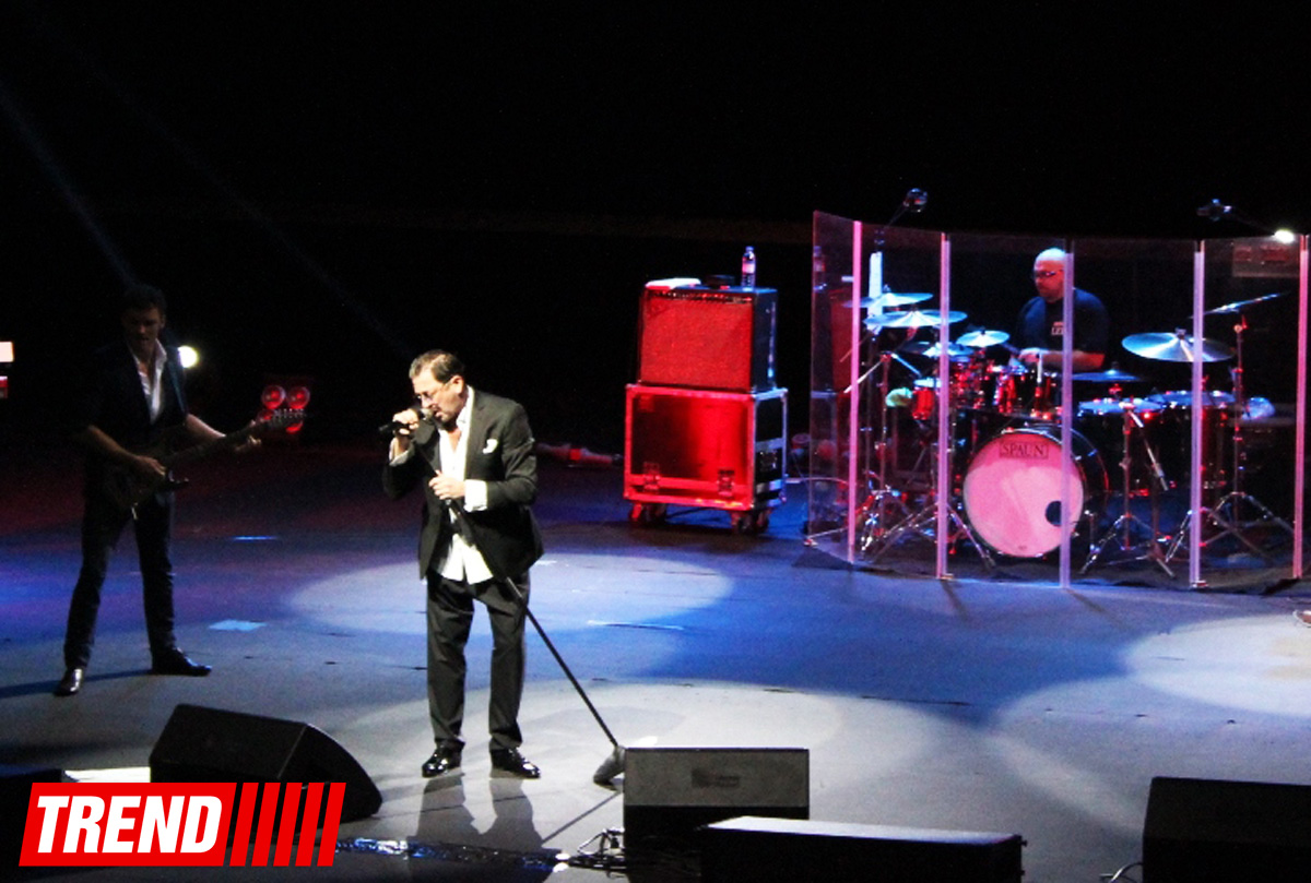 В Баку прошло феерическое шоу Григория Лепса – экспрессия неординарного певца  (ФОТО)