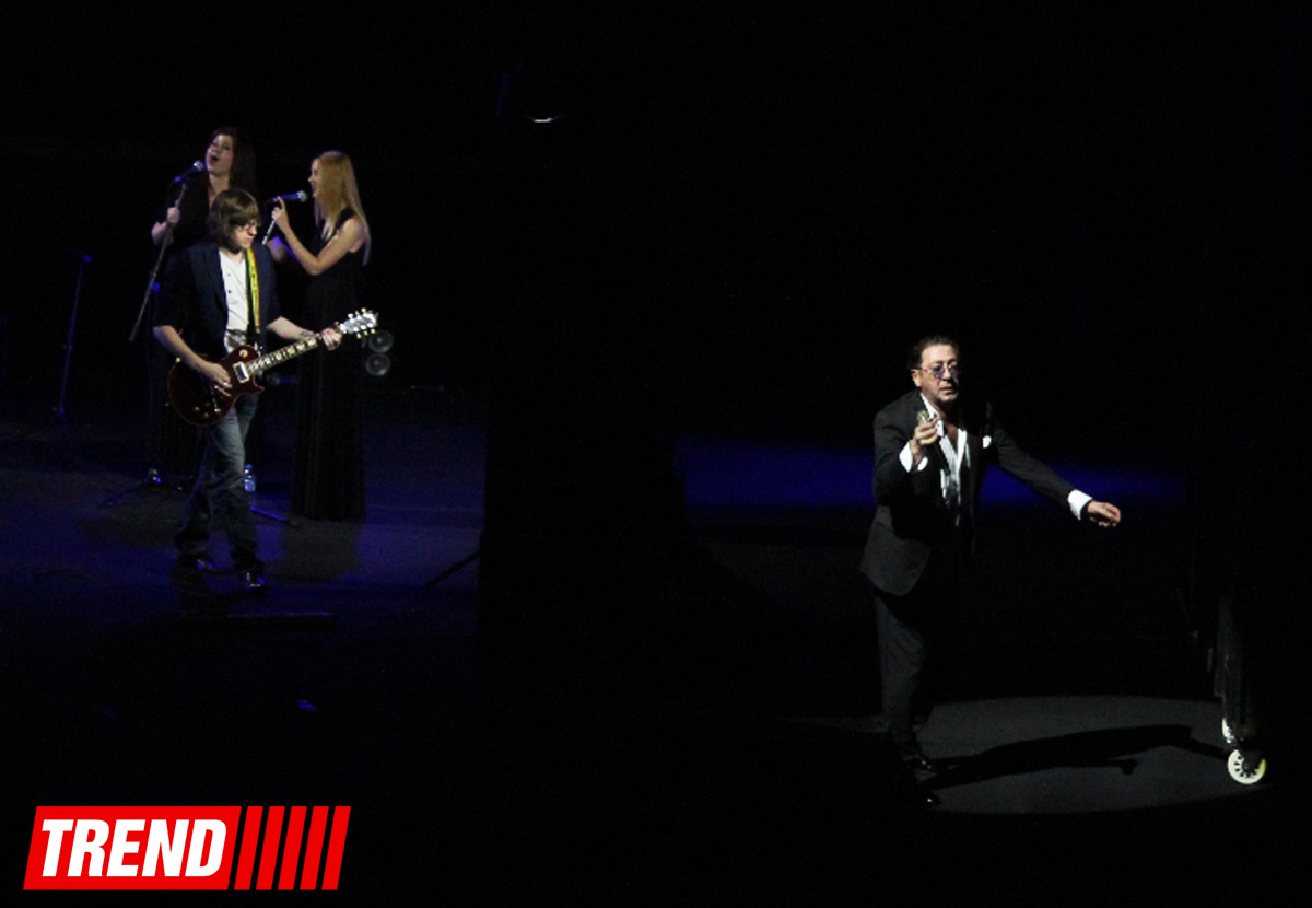 В Баку прошло феерическое шоу Григория Лепса – экспрессия неординарного певца  (ФОТО)