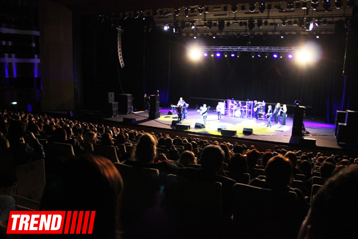 В Баку прошло феерическое шоу Григория Лепса – экспрессия неординарного певца  (ФОТО)