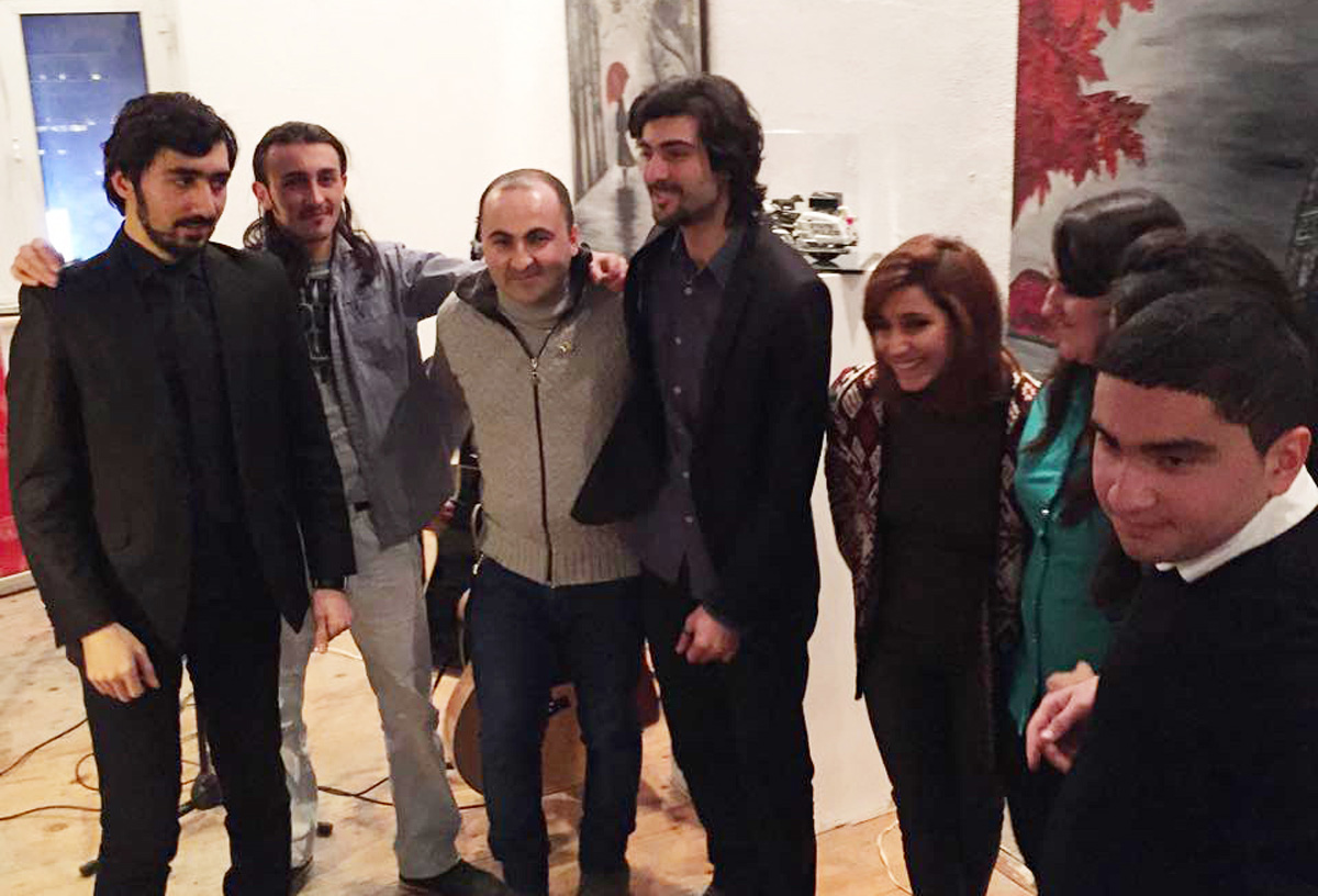 В Баку открылась выставка синтеза живописи и мотоциклов "Art & Motorcycles" (ФОТО)