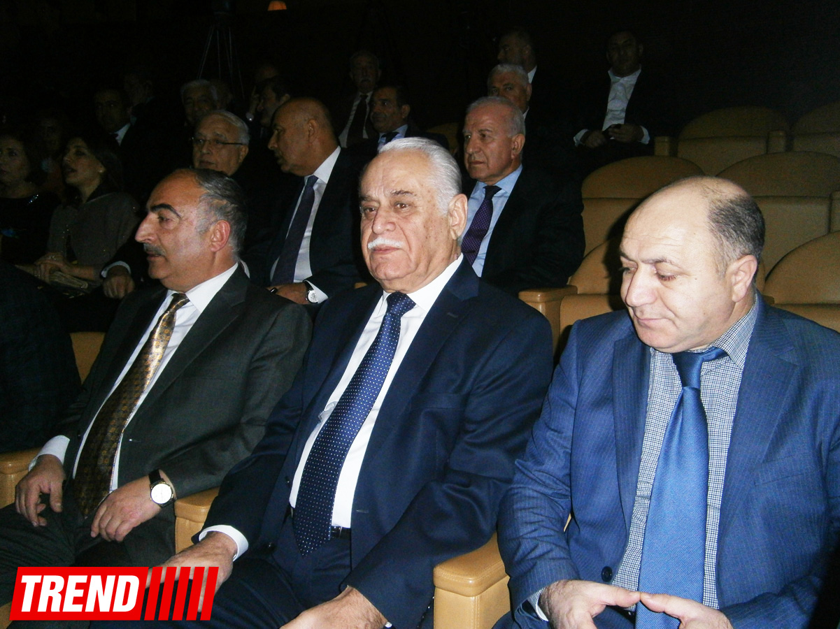 В Международном центре мугама отметили юбилей поэта Чингиза Алиоглу: "Нам всем повезло, что мы его современники" (ФОТО)