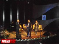 В Международном центре мугама отметили юбилей поэта Чингиза Алиоглу: "Нам всем повезло, что мы его современники" (ФОТО)