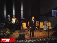 В Международном центре мугама отметили юбилей поэта Чингиза Алиоглу: "Нам всем повезло, что мы его современники" (ФОТО)