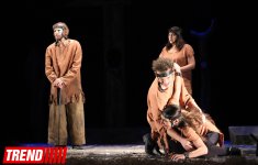 "Холстомер. История лошади"  - потрясающий спектакль Грузинского театра в Баку (ФОТО)