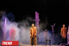 "Холстомер. История лошади"  - потрясающий спектакль Грузинского театра в Баку (ФОТО)