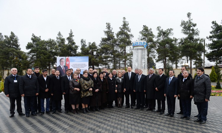 Президент Ильхам Алиев принял участие в церемонии подачи питьевой воды в город Сабирабад