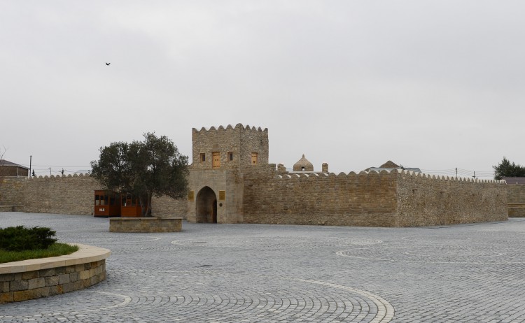 Первая леди Азербайджана Мехрибан Алиева посетила заповедник «Храм Атешгях» (ФОТО)