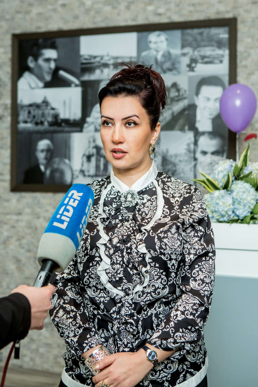 В Баку открылся Творческий центр VIP Recording studio с участием итальянской певицы In-Grid (ФОТО)