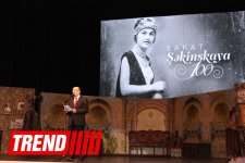 В Баку прошел театрализованный вечер, посвященный 100-летию Барат Шекинской (ФОТО)
