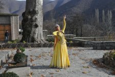 Оксана Расулова презентовала в Баку проект "Сары гялин" (ВИДЕО-ФОТО)