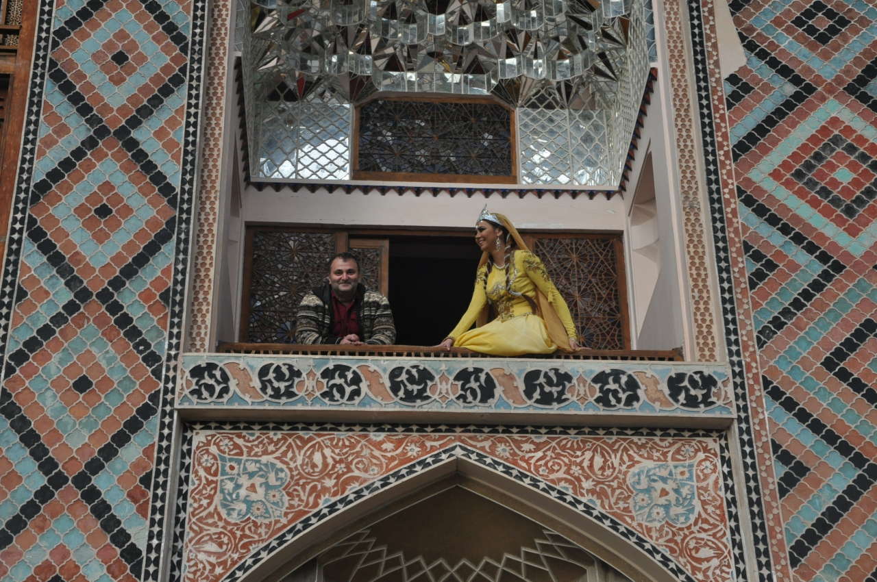 Оксана Расулова презентовала в Баку проект "Сары гялин" (ВИДЕО-ФОТО)