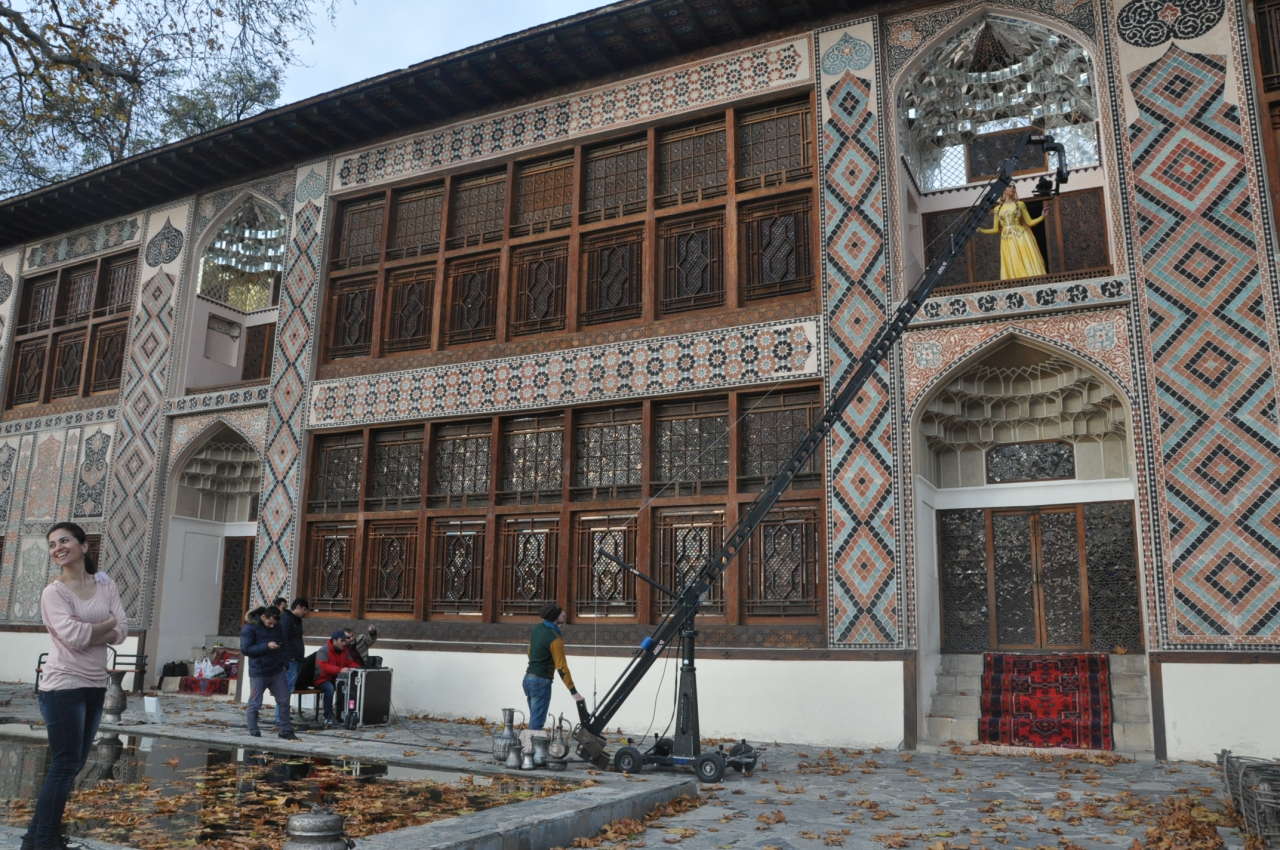 Оксана Расулова презентовала в Баку проект "Сары гялин" (ВИДЕО-ФОТО)