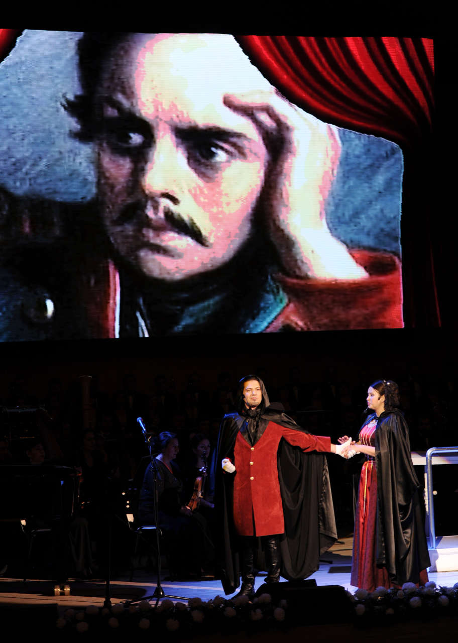 Первая леди Азербайджана присутствовала на музыкальном вечере, посвященном 200-летию со дня рождения Михаила Лермонтова (ФОТО)