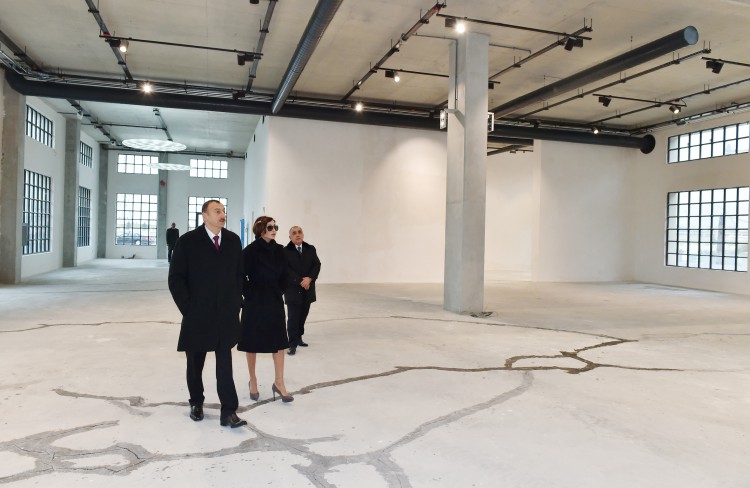 Президент Азербайджана и его супруга ознакомились с ходом строительства ряда объектов в Баку (ФОТО)