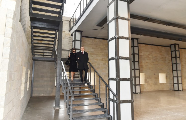 Президент Азербайджана и его супруга ознакомились с ходом строительства ряда объектов в Баку (ФОТО)