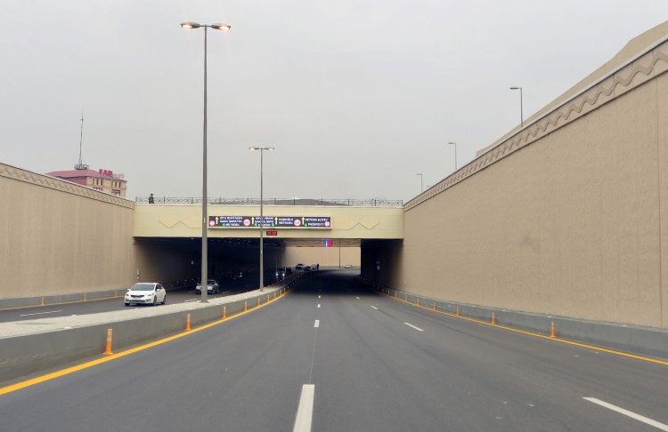 Президент Ильхам Алиев принял участие в открытии проспекта Зии Буниятова в Баку (ФОТО)