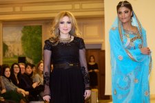 Магнетизм Востока от Фахрии Халафовой на Парижском подиуме (ФОТО)