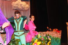 В бакинском Кукольном театре показали "Волшебное кольцо" (ФОТО)