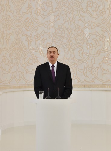 Президент Ильхам Алиев: За последние 11 лет в Азербайджане было построено или отремонтировано около 250 мечетей (ФОТО)