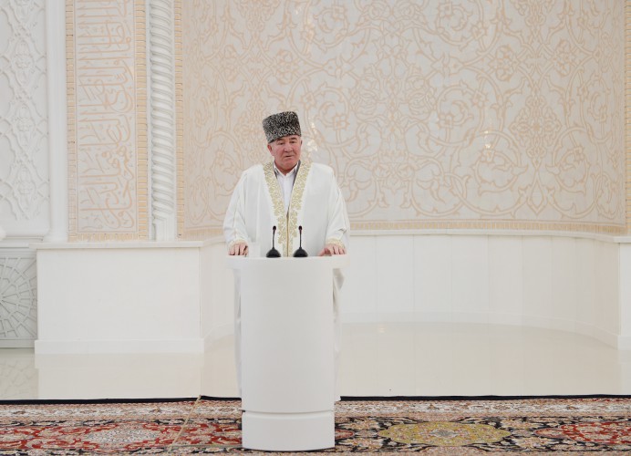 Президент Ильхам Алиев: За последние 11 лет в Азербайджане было построено или отремонтировано около 250 мечетей (ФОТО)