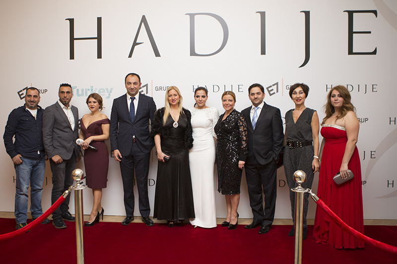 В Баку прошло красочное дефиле известных турецких дизайнеров (ФОТО)