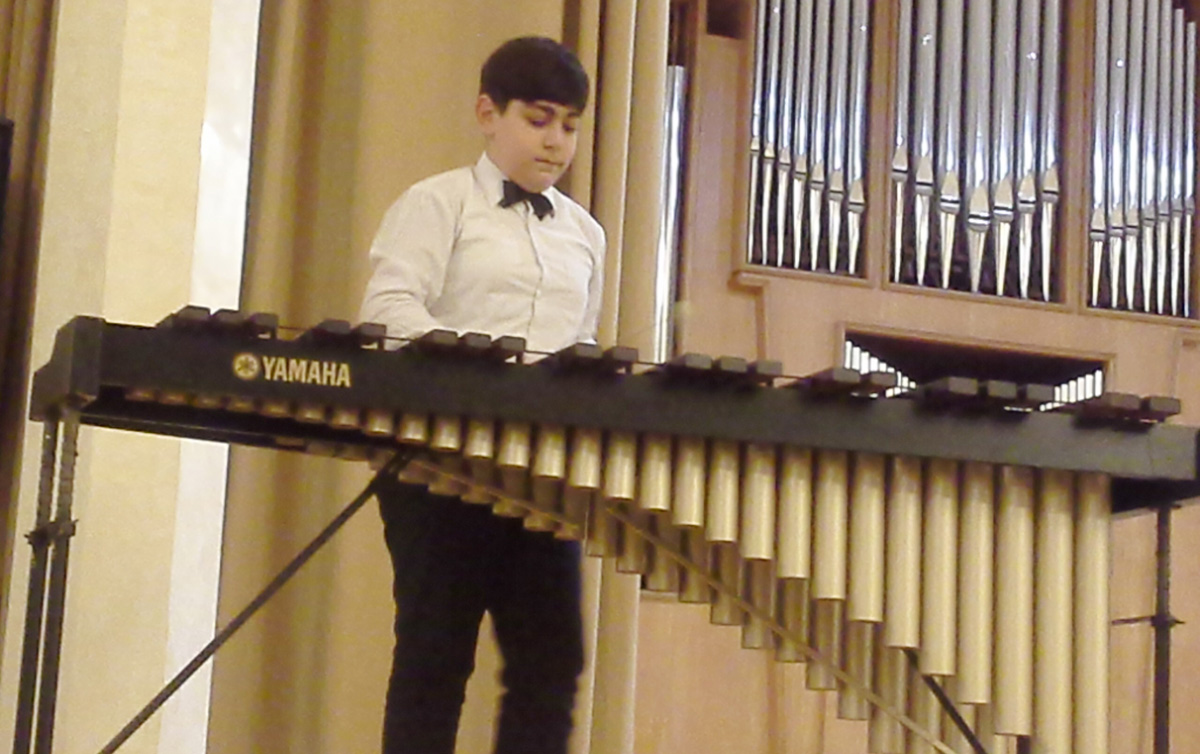 В Баку прошел фестиваль юных музыкантов (ФОТО)