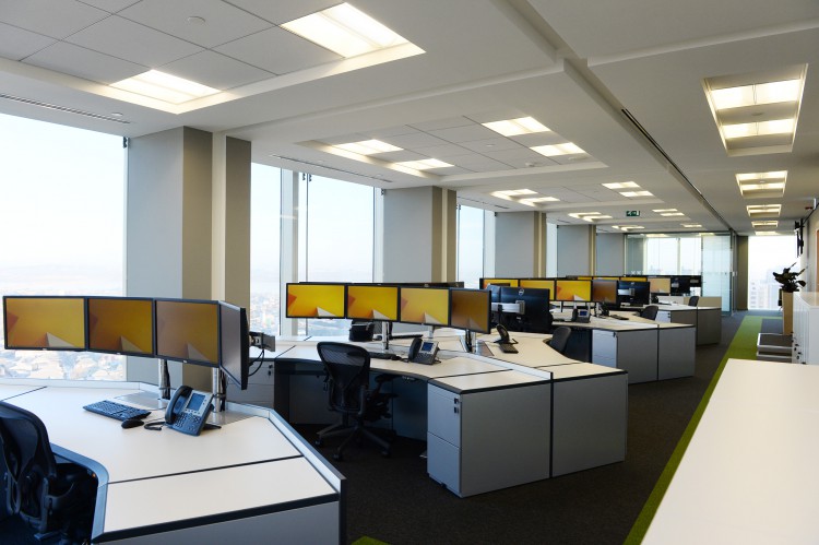 Президент Ильхам Алиев и его супруга Мехрибан Алиева приняли участие в открытии нового здания Госнефтефонда Азербайджана (ФОТО)